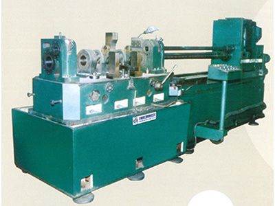 柴油機(jī)缸體主軸孔、凸輪軸孔精鏜組合機(jī)床